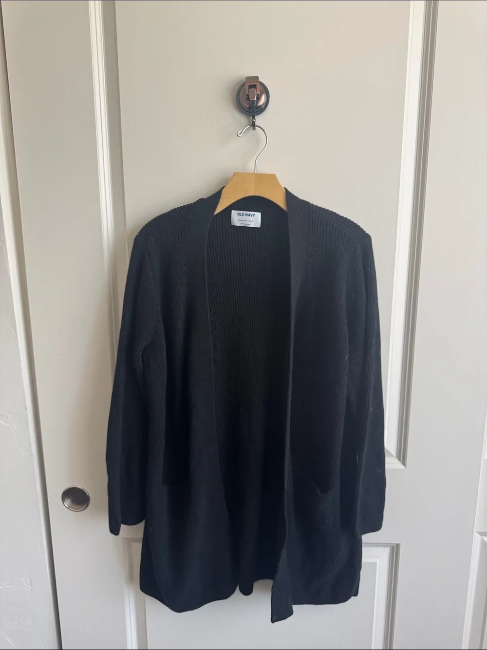 Old Navy Black Open-Front Ribbed Cardigan with Pockets